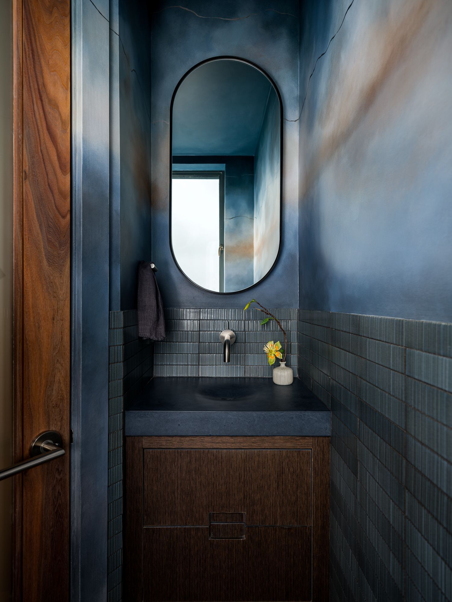 powder room